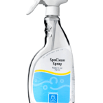SpaCare Clean Spray fjerner smuss og belegg fra spaets vannlinje, fliser og dusjkabiner. Enkel spray på–tørk av rengjøring.