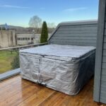 Spa vintertrekk i robust presenningmateriale. Utviklet for nordisk klima. Beskytter spa og lokk mot vær, vind og kulde hele året.